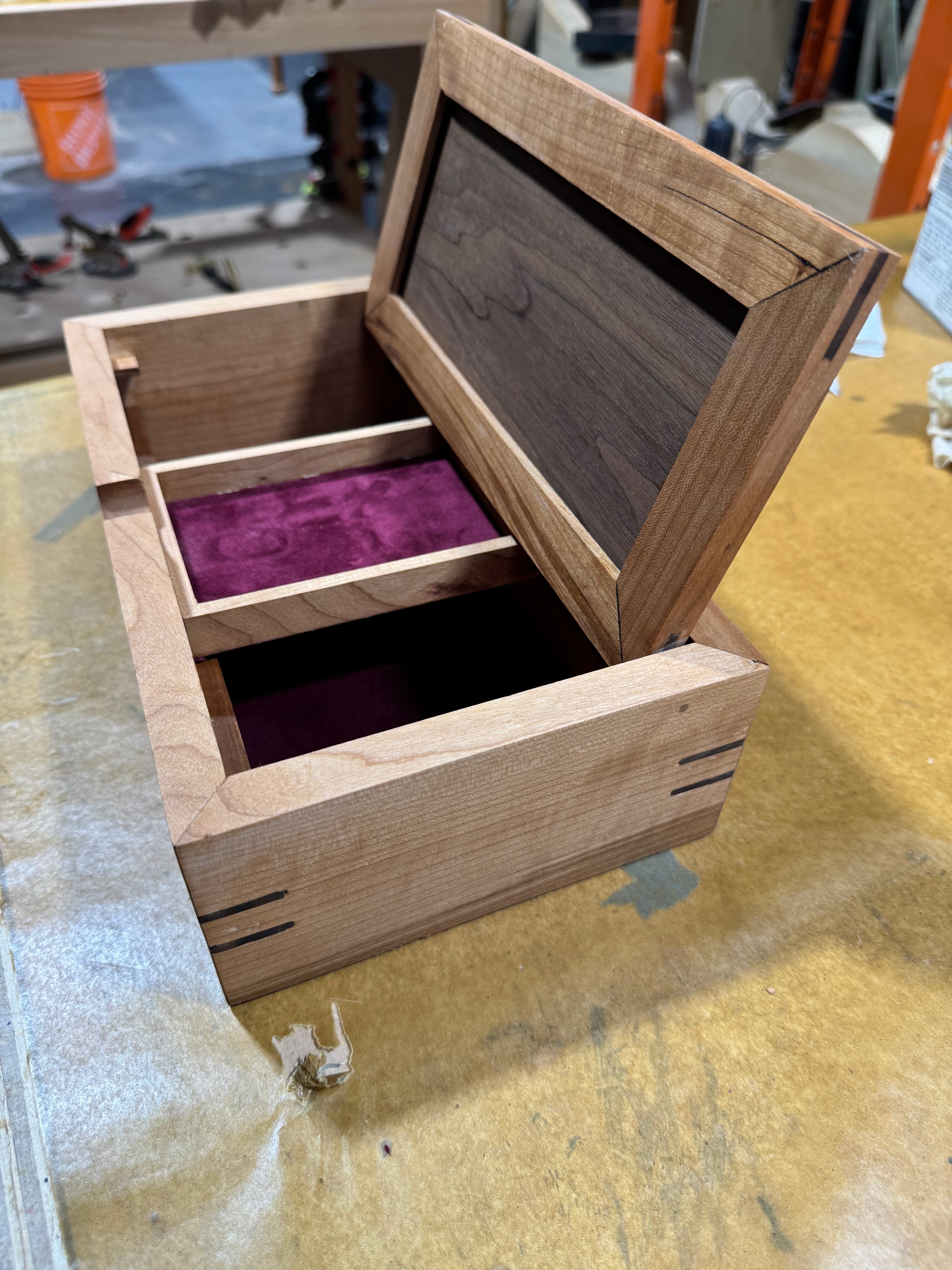 Medium Accessory Box